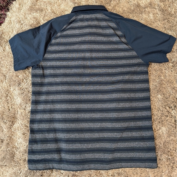 Under Armour Heat Gear Golf Polo Shirt - Picture 2 of 4